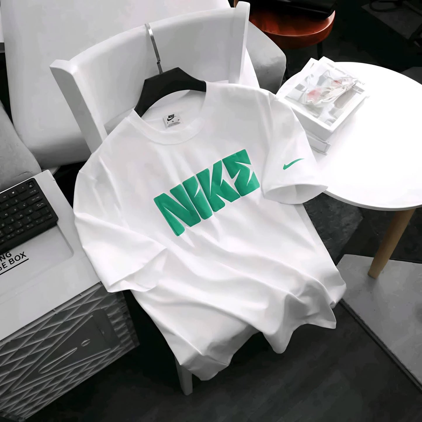 Drop Shoulder. 0010
